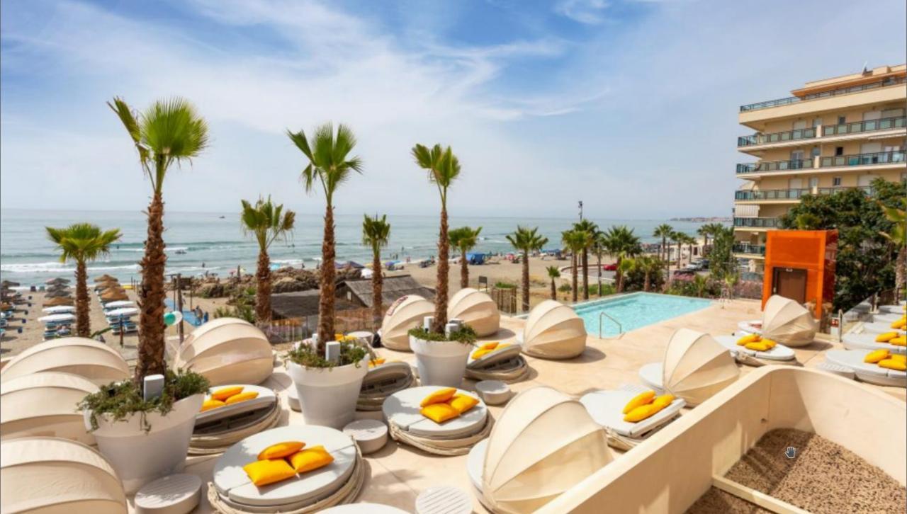 Beachfront -- New Luxury Apartment -- 1ª Linea Playa -- Fuengirola City Center -- Private Parking -- Panoramic Sea Views -- Luaran gambar
